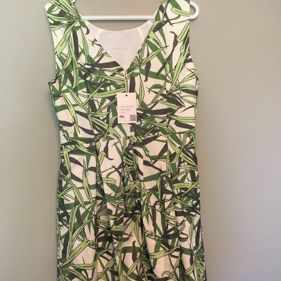 NWT Pink Martini Green Leaf Mini Dress - Picture 8 of 8